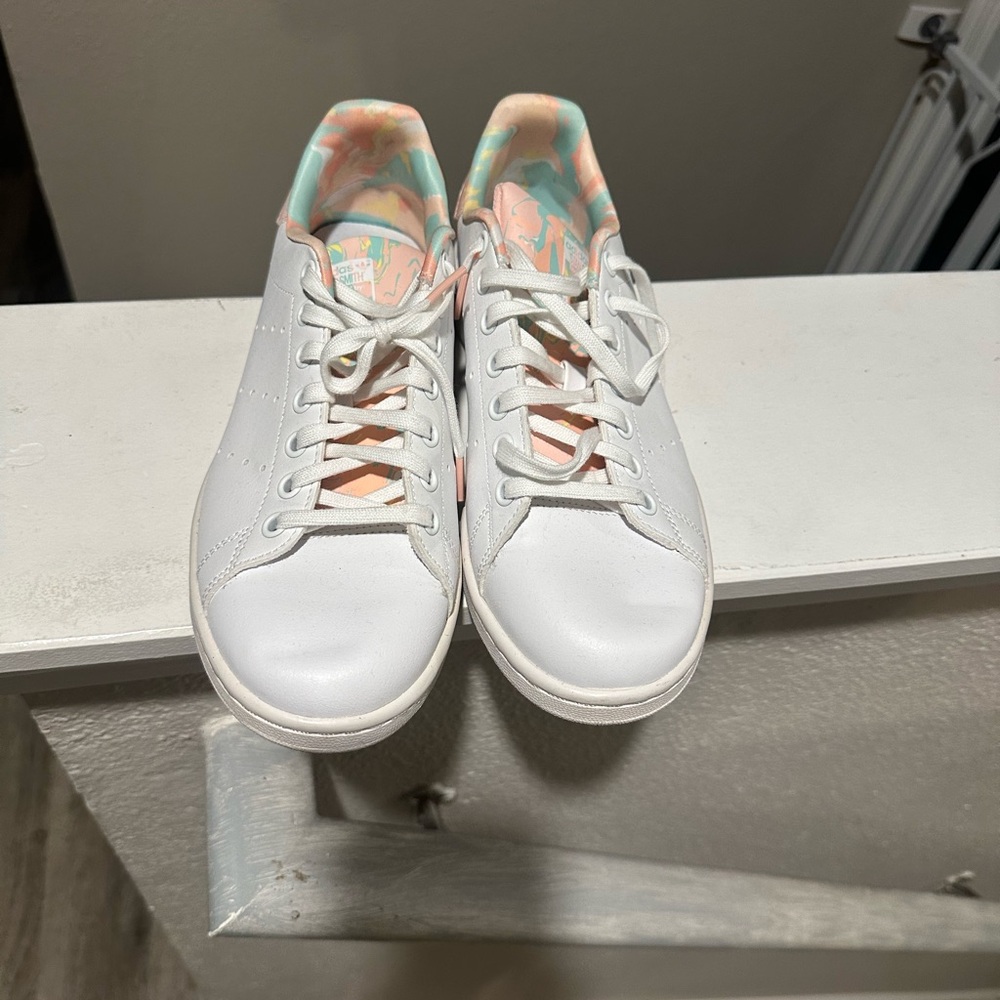 adidas White and Peach Athletic Shoes